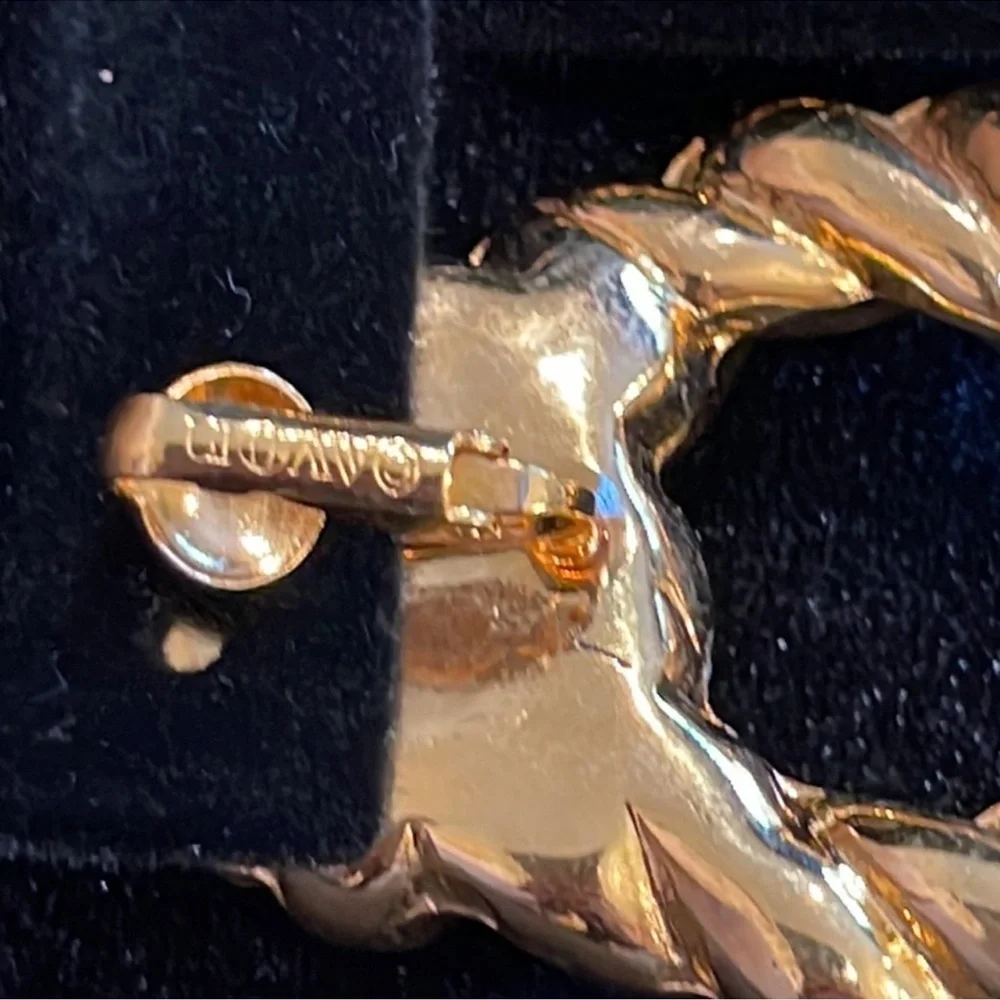 Avon Gold Vintage Twisted Hoop clip on Earrings